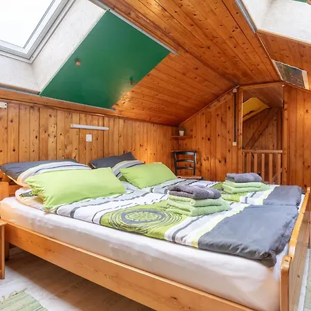 펜션 Charmantes In - Familienurlaub 부숨