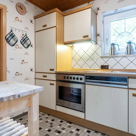 Holiday home Charmantes In - Familienurlaub Busum